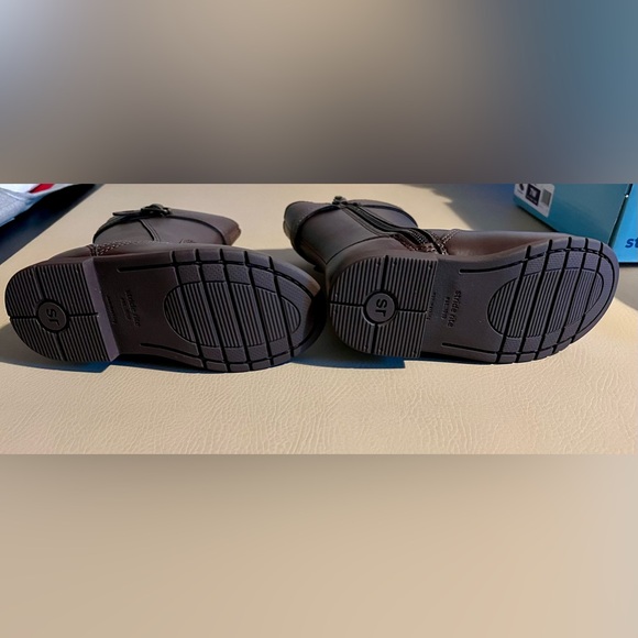 Stride Rite NWT Josephine Brown Knee High Boots Size 7W toddler - Picture 6 of 6